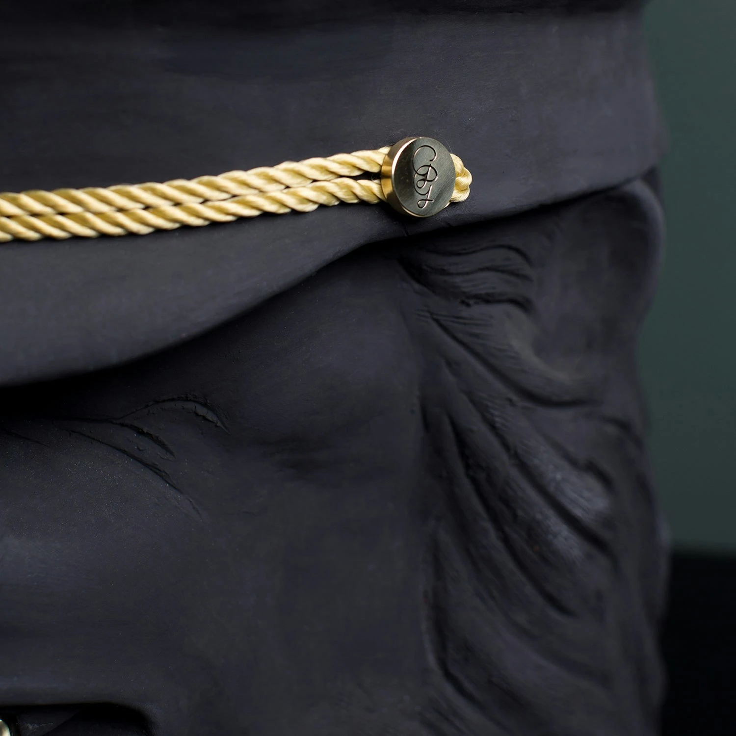 Monkey Face Pot Big, Black - Image 4