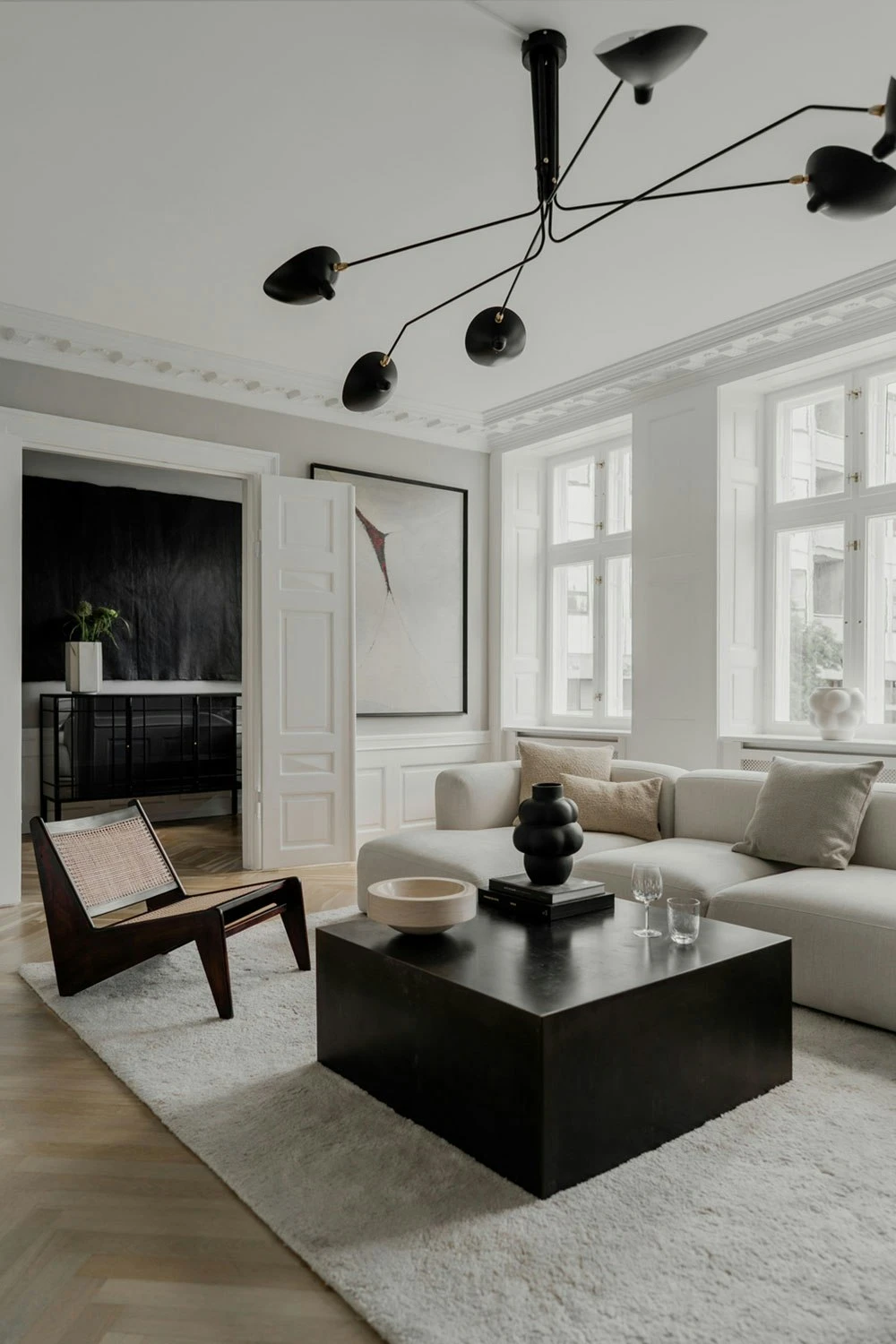 Balloon 04 Vase 32 Cm, Mud Brown - Image 4