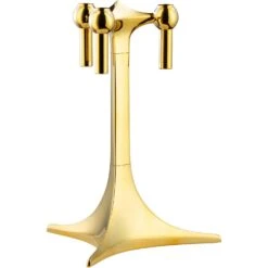 Nagel Stand, Brass