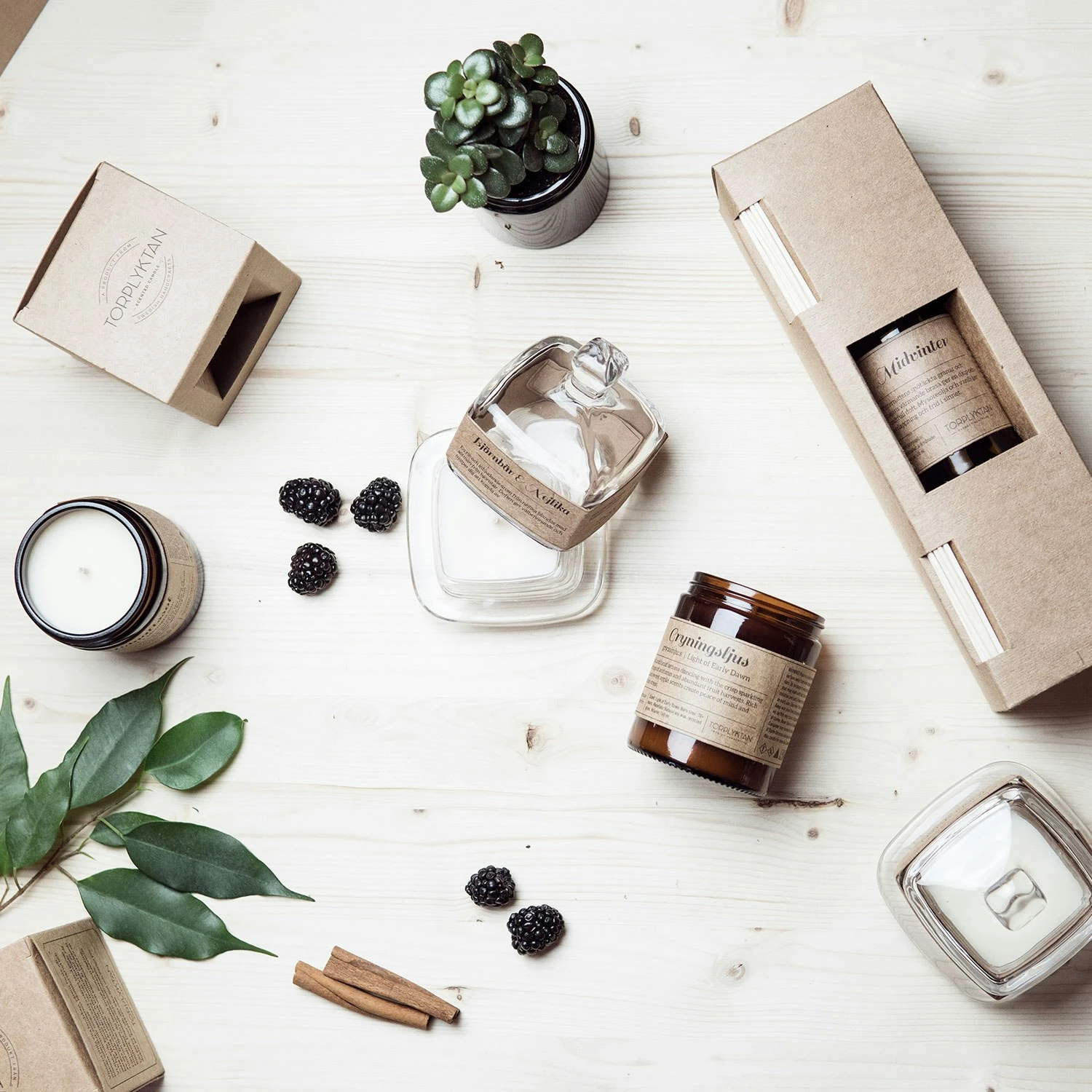 Norrsken Scented Candle - Image 6